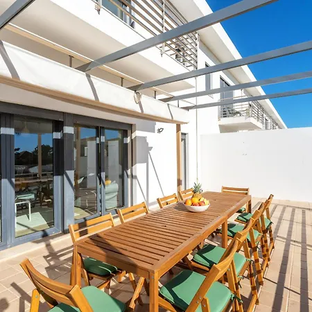 Dom wakacyjny Serene Spacious House - Swimming Pool & Garden Olhos de Agua (Albufeira)