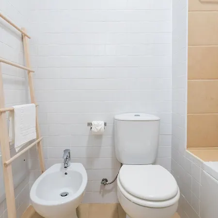 Serene Spacious House - Swimming Pool & Garden Dom wakacyjny Olhos de Agua (Albufeira)