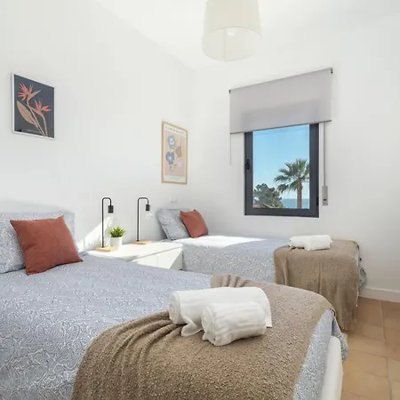 Serene Spacious House - Swimming Pool & Garden * Olhos de Agua (Albufeira)